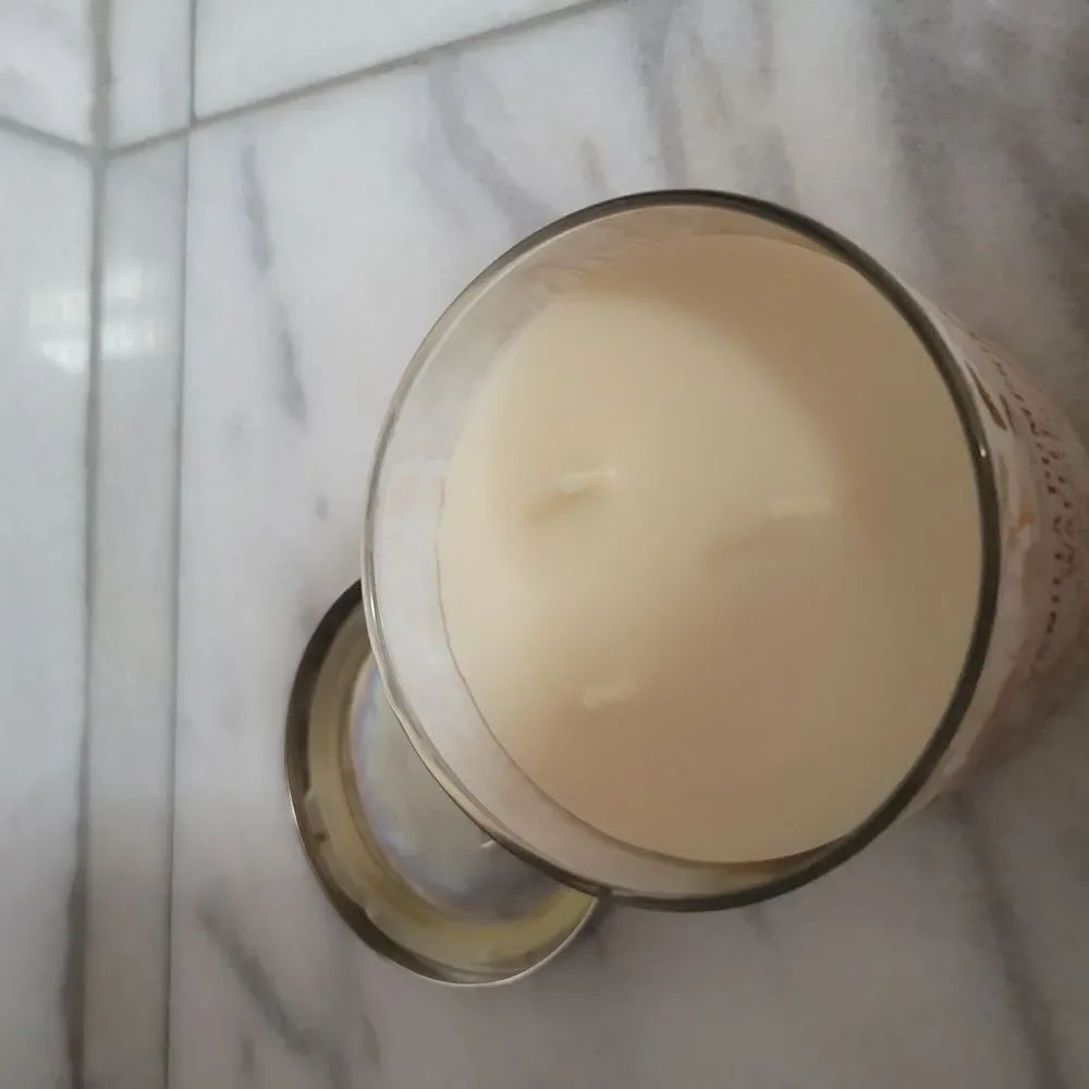 Goose Creek  Vanilla Pumpkin Waffle Soy wax With Essential Oils Candle 14.5 Oz